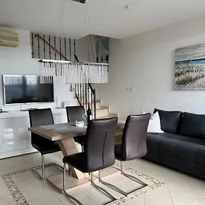 Maj Premium 4 Sterne - Neu Renoviert Poreč